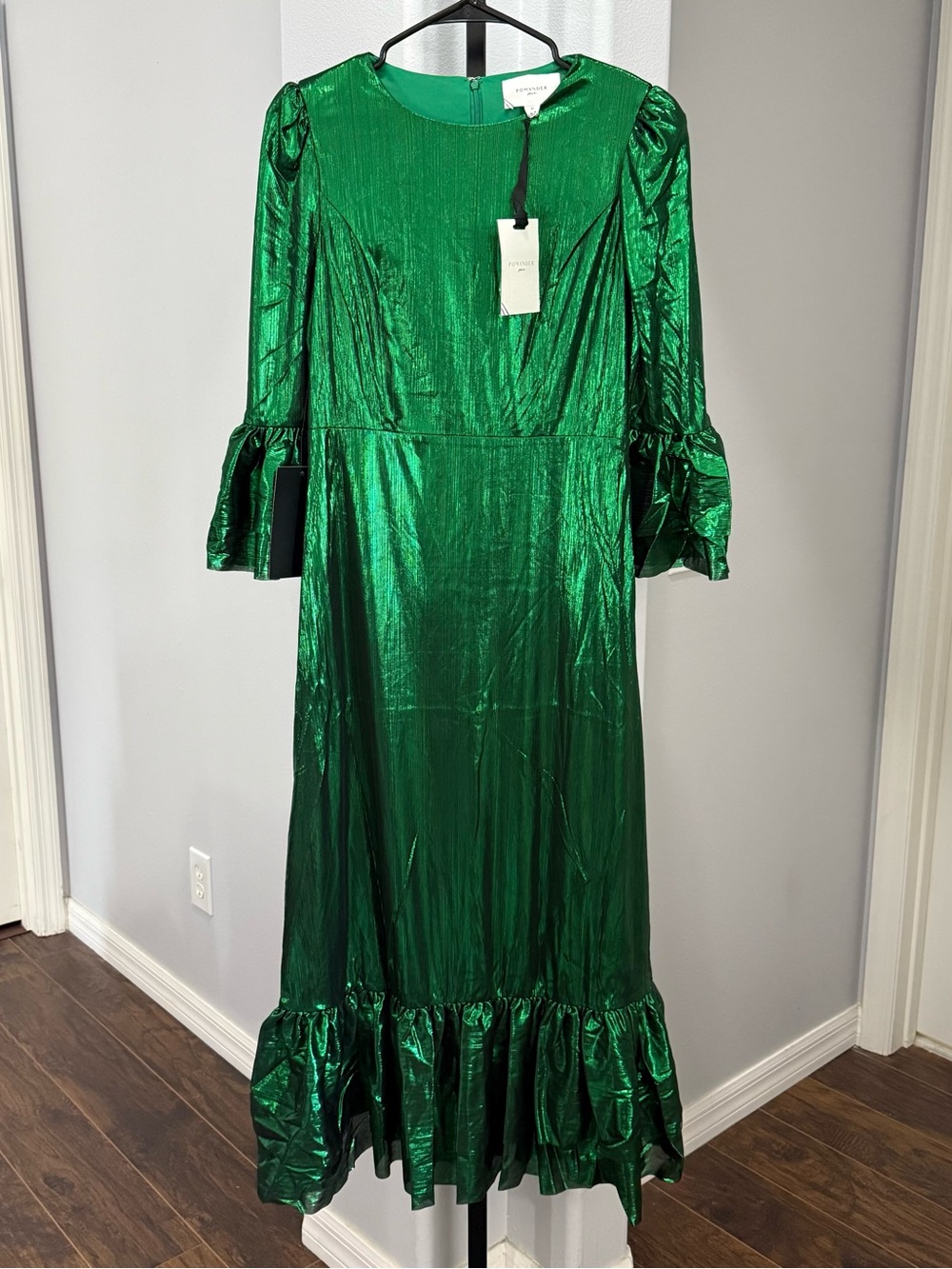 Tuckernuck Pomander Place Emerald Crinkle Lurex Lillith Dress Size Medium NEW - Picture 2 of 7